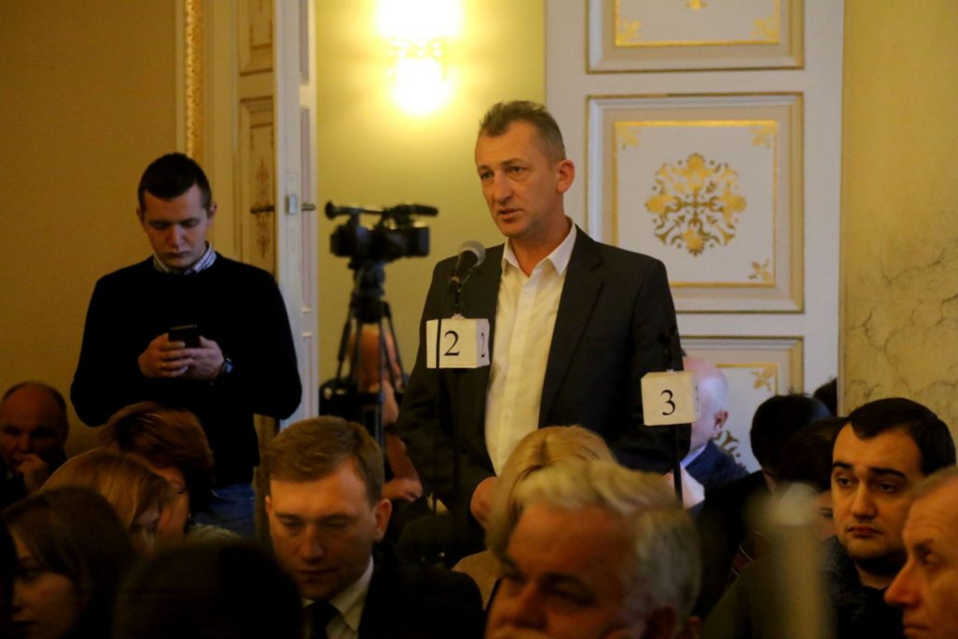 Позачергове пленарне засідання сесії Львівської обласної ради. Фото Назарій Юськів, 4studio