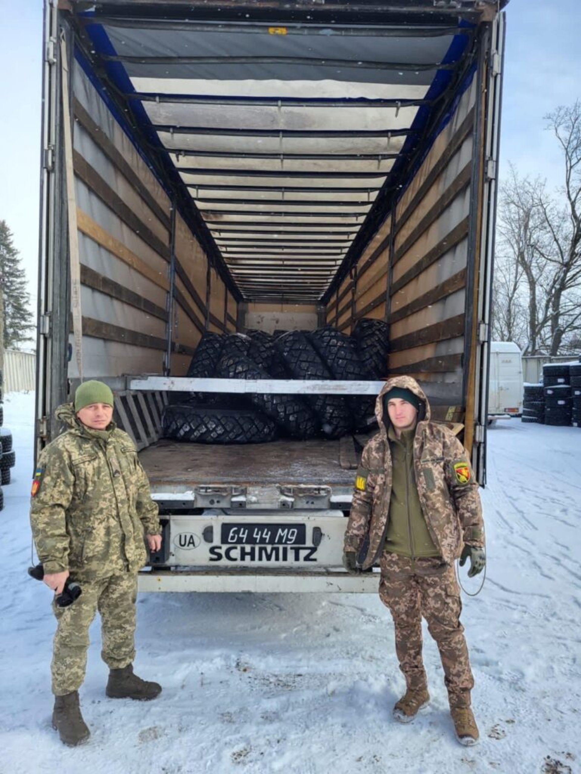 У Львові за кошти бюджету закупили партію коліс для вантажних автомобілів, фото Маркіян Лопачак