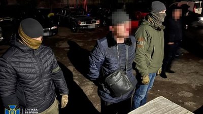 СБУ затримала колишнього охоронця російської катівні, яка діяла під час окупації Херсона