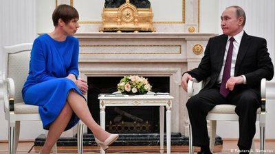 Президент Естонії відмовилася приймати від РФ подарункове вино з окупованого Криму