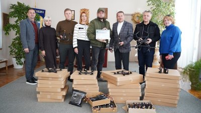 Дрогобицька громада передала ще 30 дронів