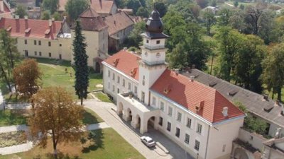 На посаду керівника Жовківської лікарні претендують п’ять кандидатів