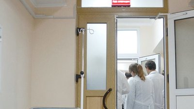 У Львові маршрутка збила довгожителя на мопеді