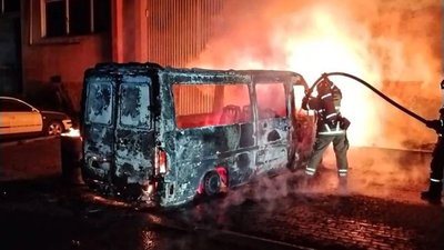 У Львові горів Mercedes Sprinter