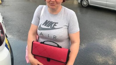 Львівські патрульні допомогли харків'янці, яка втратила документи на себе і шістьох своїх дітей