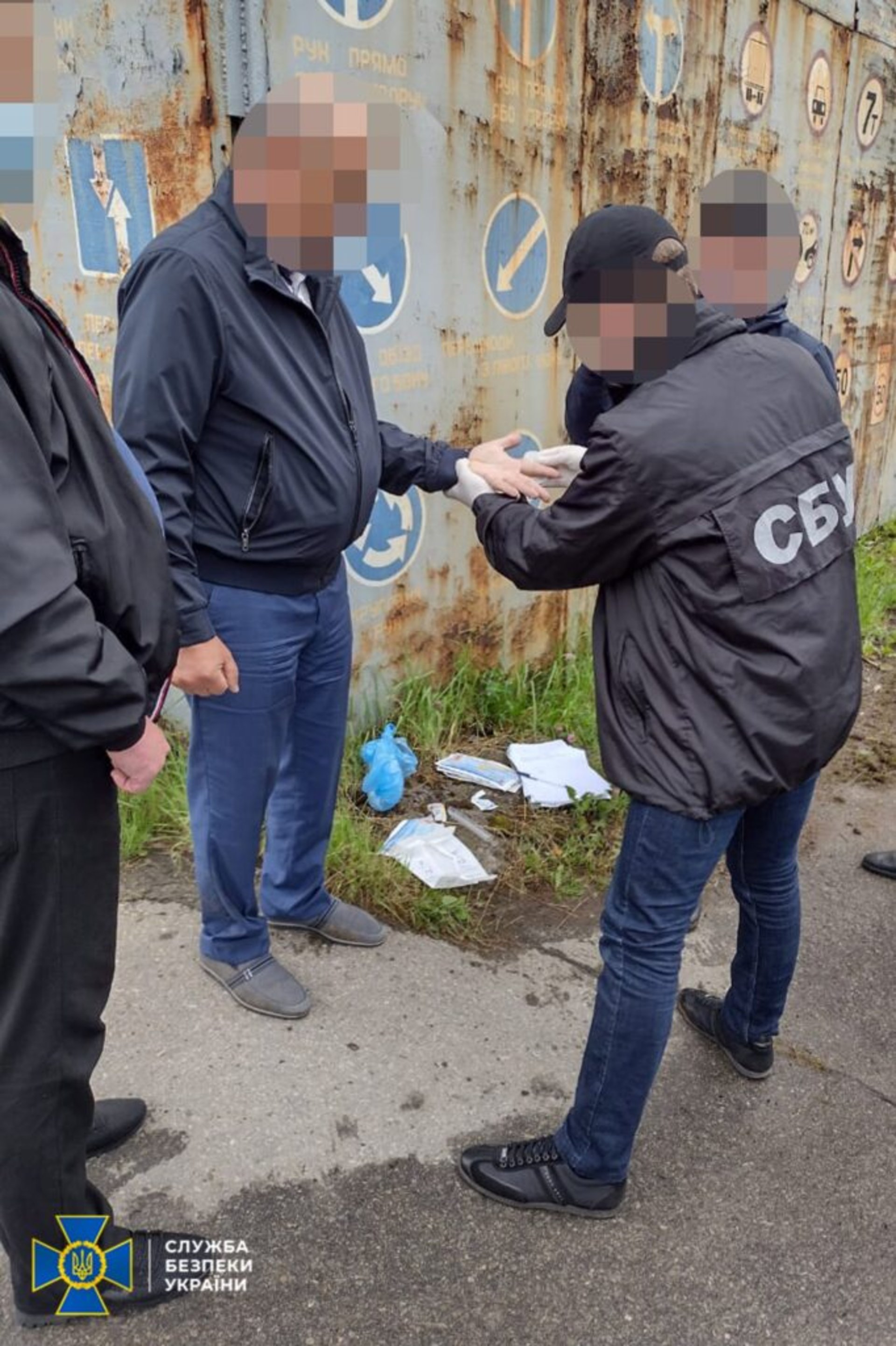 СБУ викрила на хабарі у Львові керівництво одного зі стратегічних підприємств Міноборони