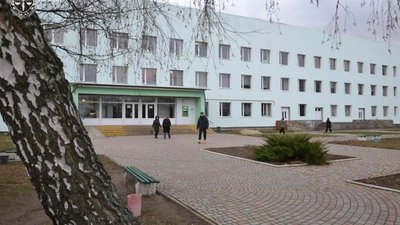 На Львівщині могли вкрасти гроші на ремонті лікарні