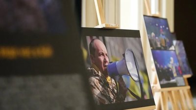 В Університеті відкрили фотовиставку пам’яті Героя України Андрія Парубія