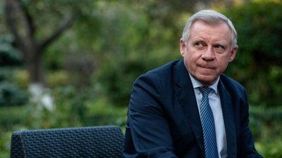 Рада звільнила Смолія