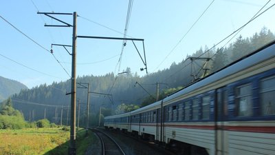 Львівська залізниця запроваджує зупинку електрички Стрий – Мукачево у Сколівських бескидах