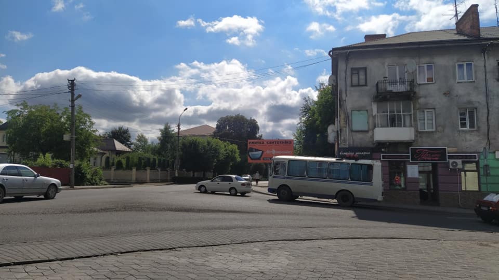 У Самборі встановлять світлофор, фото СМР
