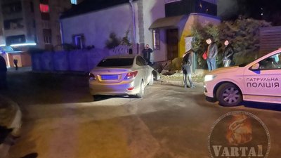 У Львові п’яний водій втікав від поліції і розбив автомобіль (ФОТО, ВІДЕО)