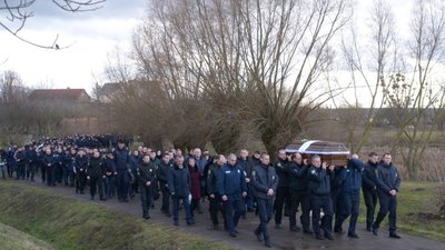 На Львівщині в останню путь провели поліцейського Ігоря Касараба