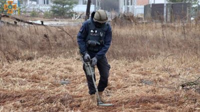 На Київщині триває розмінування області