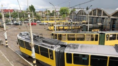 Гроші на зарплати комунальникам треба шукати у міському бюджеті Львова, а не у кредитах, - Уляна Пак