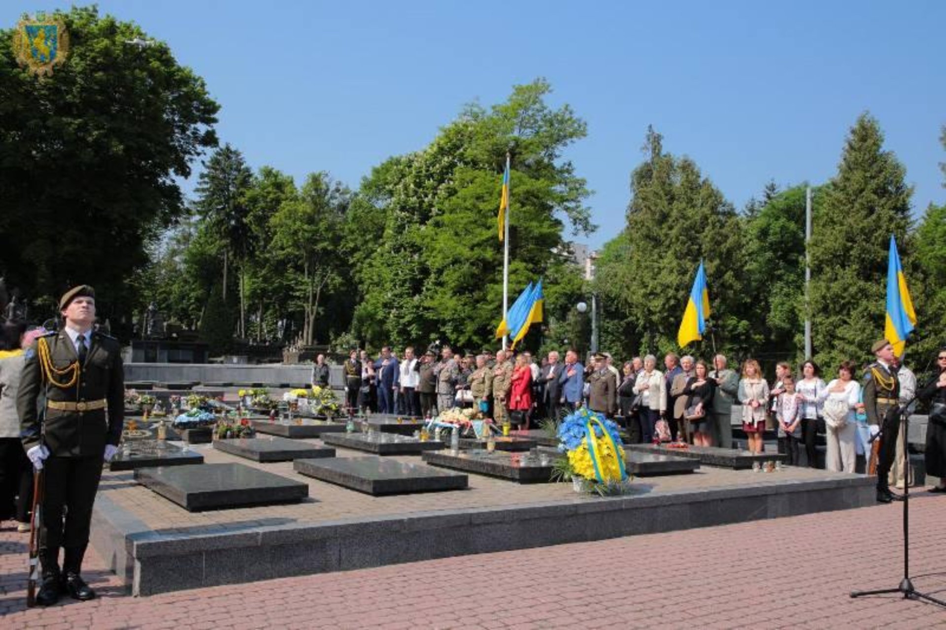 Львівщина вшановує своїх Героїв – на Личаківському кладовищі відбулись пам’ятні заходи