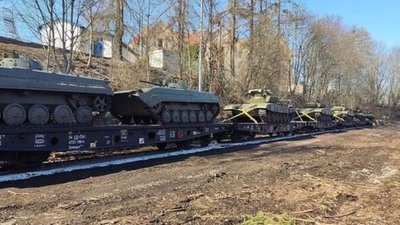 Польща передала Україні понад 200 танків