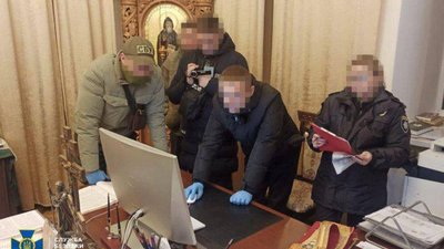 У Чернівецько-Буковинській єпархії УПЦ МП знайшли ноутбук із дитячою порнографією