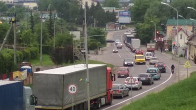 У Львові великий автомобільний затор від Грінченка до Дублян (ВІДЕО, ФОТО)