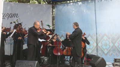 Біля Підкамінського монастиря «Віртуози Львова» дарують концерт духовної музики