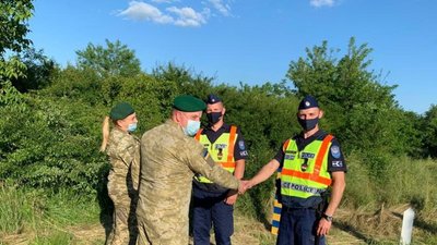 Прикордонники України та Угорщини відновили спільні патрулювання кордону (ФОТО)