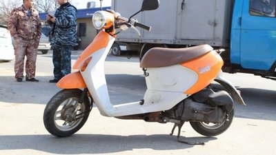У Городку водій скутера здійснив наїзд на пішохода