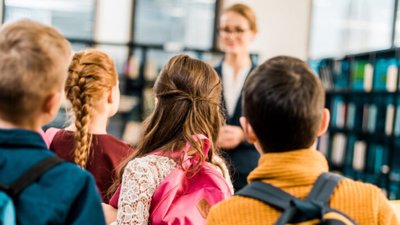 Львівські вчителі допомагають переселенцям вивчати українську мову
