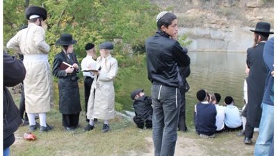 В Умані хасиди підпалили хрест