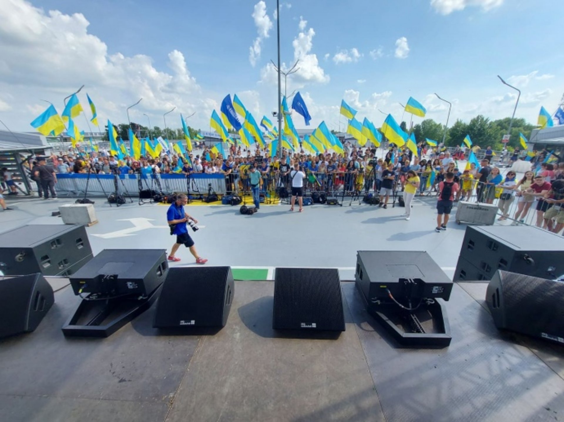 Національна збірна повернулася в Україну, фото УП