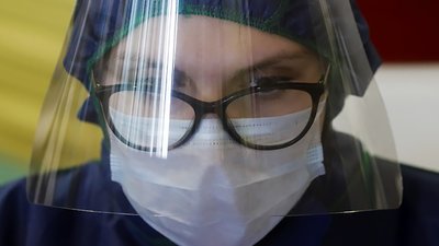 Україна вийшла на 7 місце в Європі за кількістю випадків COVID-19