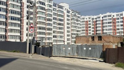 У Винниках на автостоянці запрацює МАФ Адамика (НОВИНА ДОПОВНЕНА)