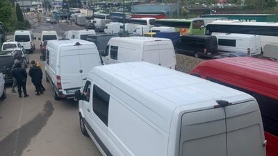 Українці полюбили пункт пропуску "Шегині"