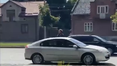 У Львові чоловік показував водіям статевий орган (ВІДЕО)