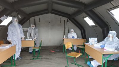 Як виглядає пункт пропуску "Краківець - Корчова" на кордоні з Польщею (ФОТОРЕПОРТАЖ)