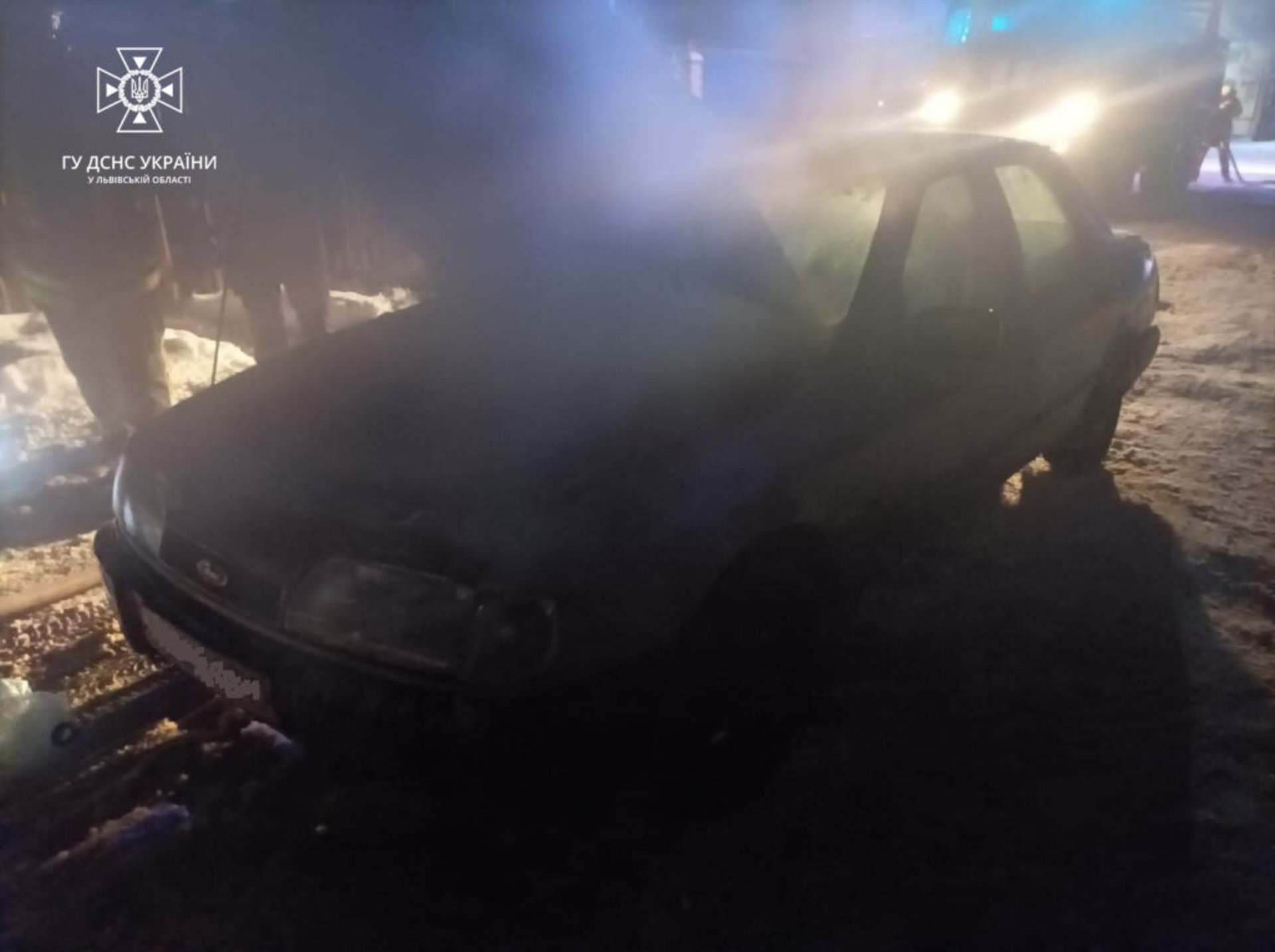 На Львівщині під час руху загорівся автомобіль