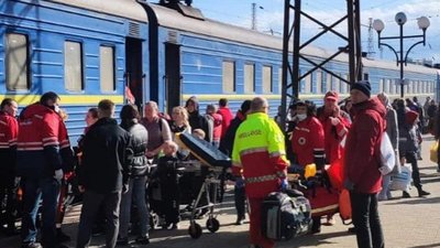 З Покровська до Львова відправиться евакуаційний поїзд