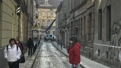 Садовий обіцяє навести лад із аварійними фасадами у центрі Львова