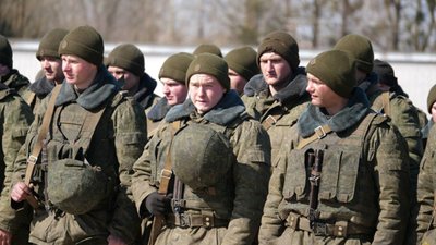 Лукашенко втринадцяте продовжив військові навчання біля кордону України