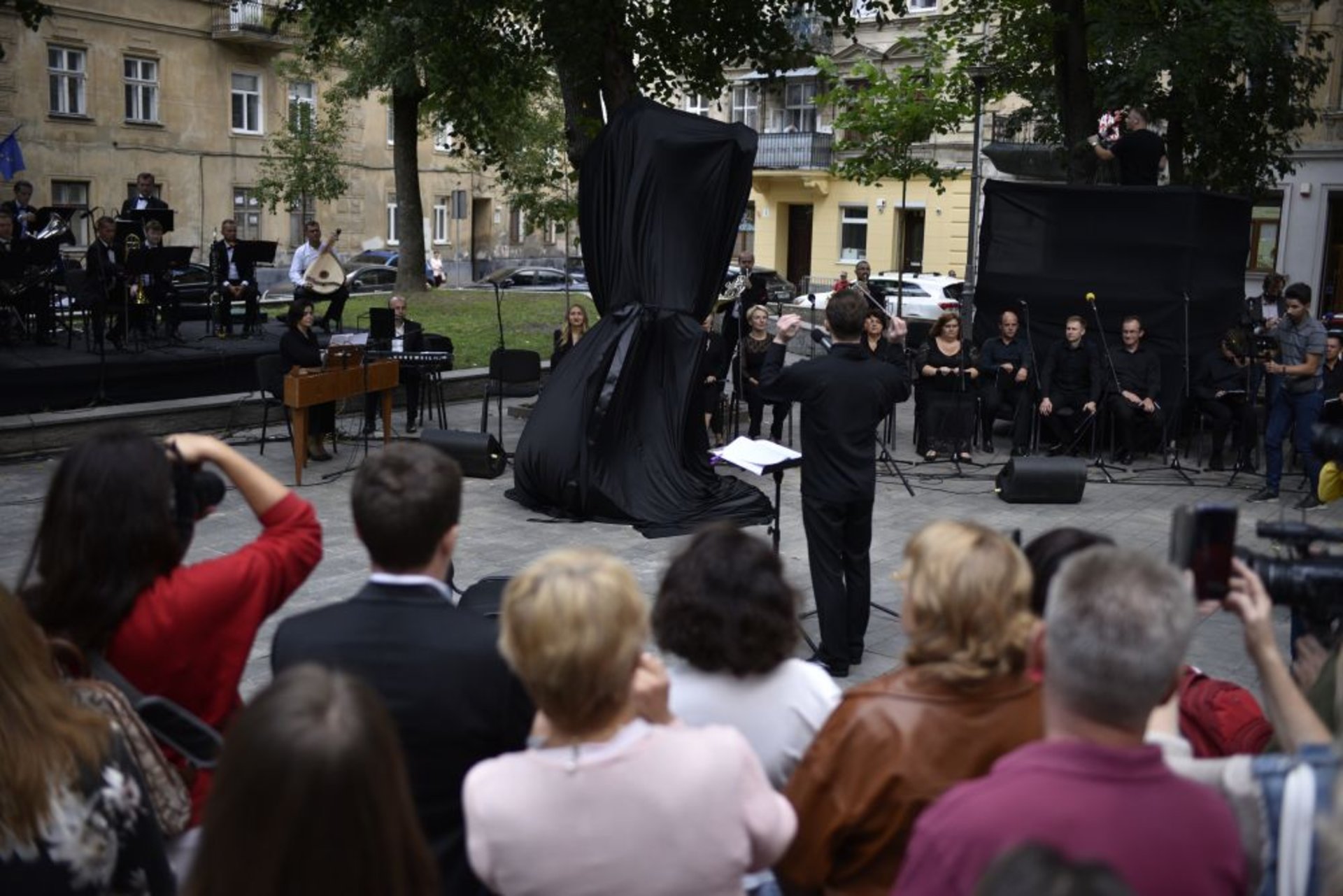 У Львові відкрили скульптуру Франца Ксавера Моцарта, фото ЛМР