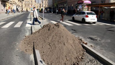 Як у Львові "відремонтували" вулицю Шота Руставелі (ФОТОРЕПОРТАЖ, ВІДЕО)