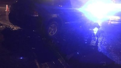 У Львові автомобіль "на бляхах" вилетів на газон (ФОТО)
