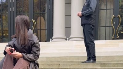 У Львові за фотографії у парку вимагають грошей