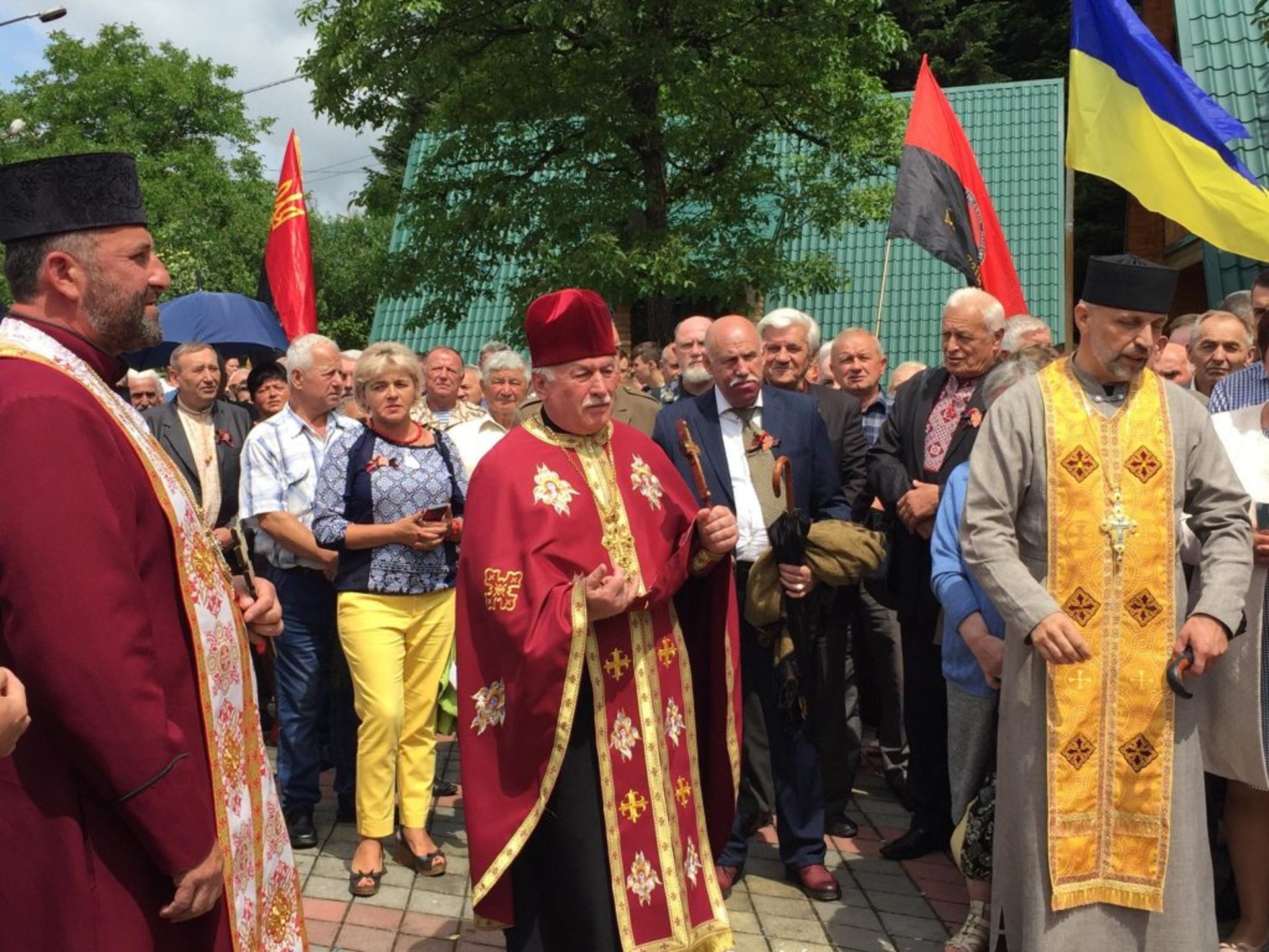 На Львівщині урочисто відзначили 75-у річницю створення Української Головної Визвольної Ради. Фото Юра Кенцало, Четверта студія