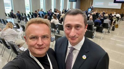 Садовий поїхав за кордон: мер Львова пояснив причину