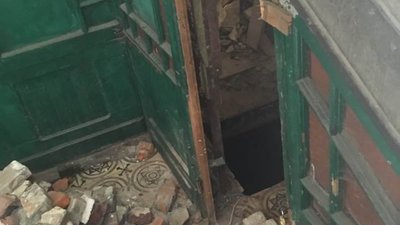 У Львові руйнують історичну спадщину: демонтують сецесійні вітражі (ФОТО)
