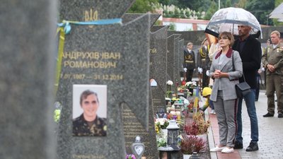 На Личаківському цвинтарі вшанували пам’ять новітніх Героїв (ФОТО)