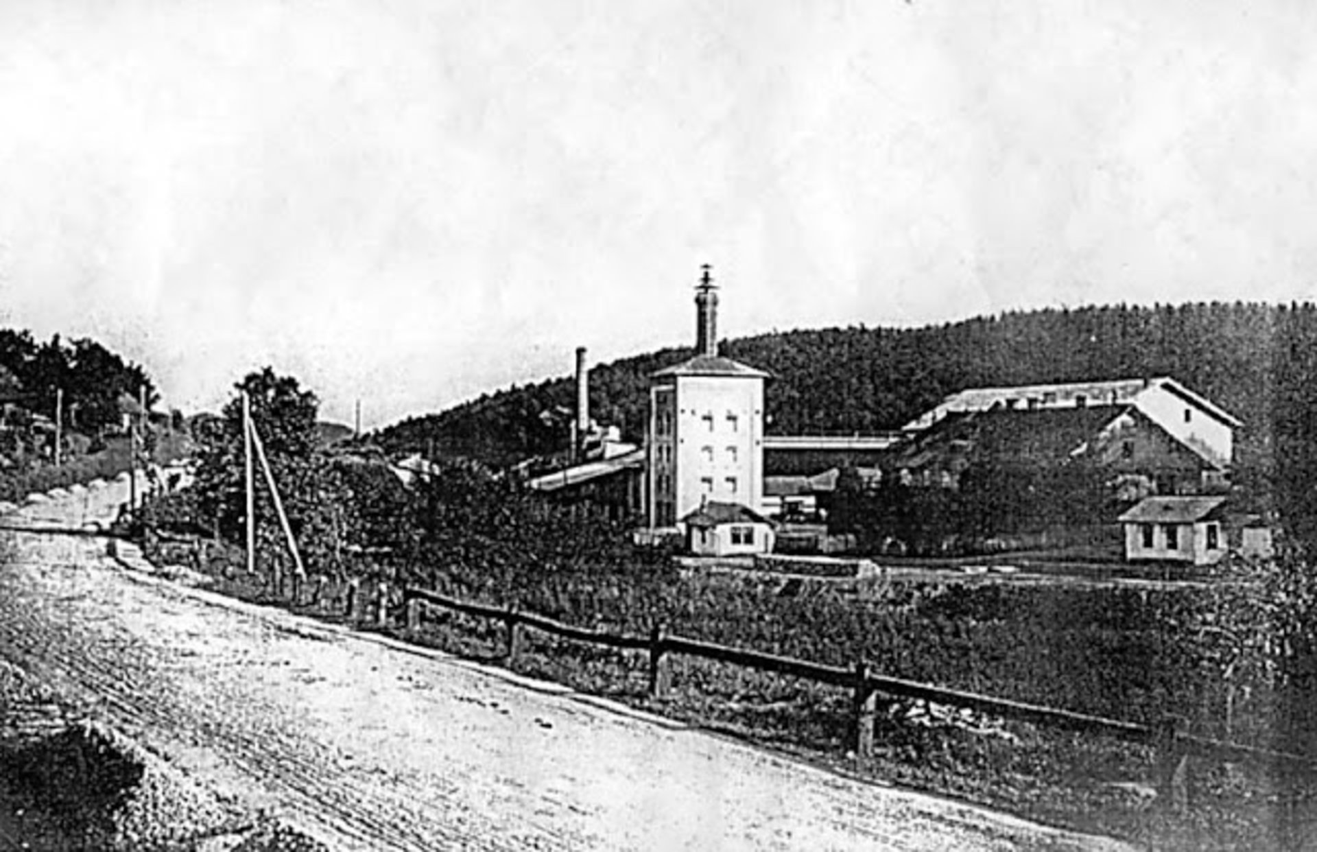1890 р. Броварня Ґрунда (дорога на Винники)./Андрій Байцар