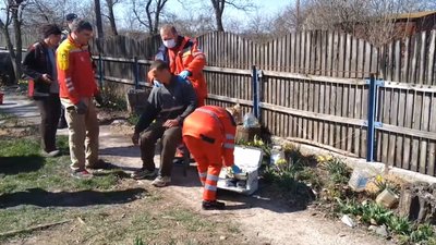 На Київщині чоловік вижив після падіння в 25-метрову криницю (ВІДЕО)