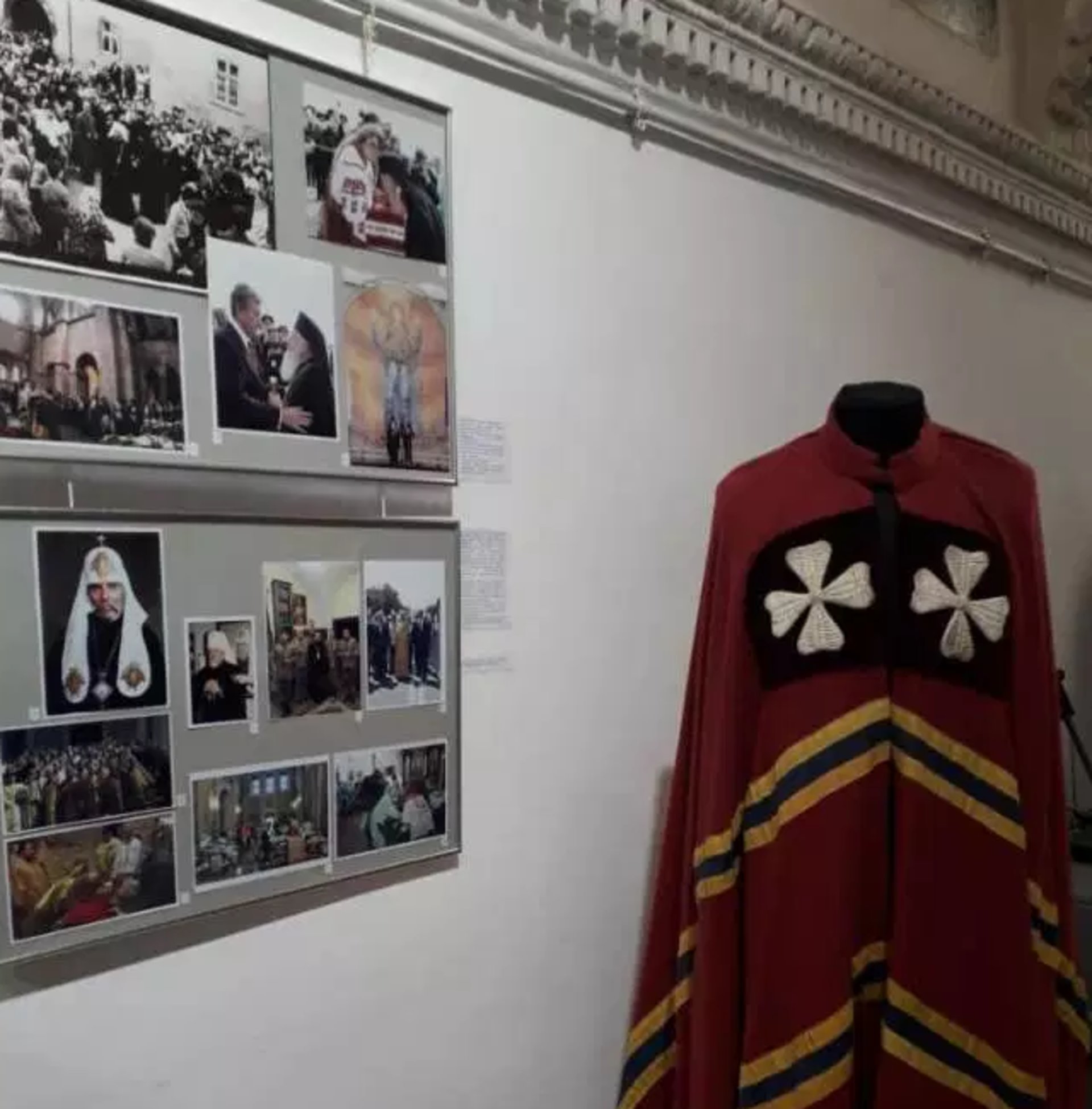 Експонати виставки «Православ’я. Україна. Історія» . Львівський музей історії релігії/"Фотографії старого Львова"