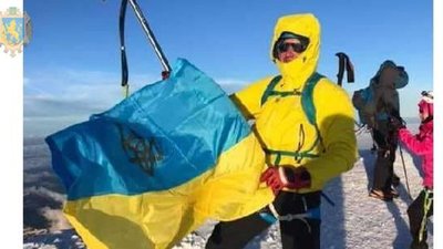 Вдруге в історії: львів‘янин зійшов на Еверест (ФОТО)